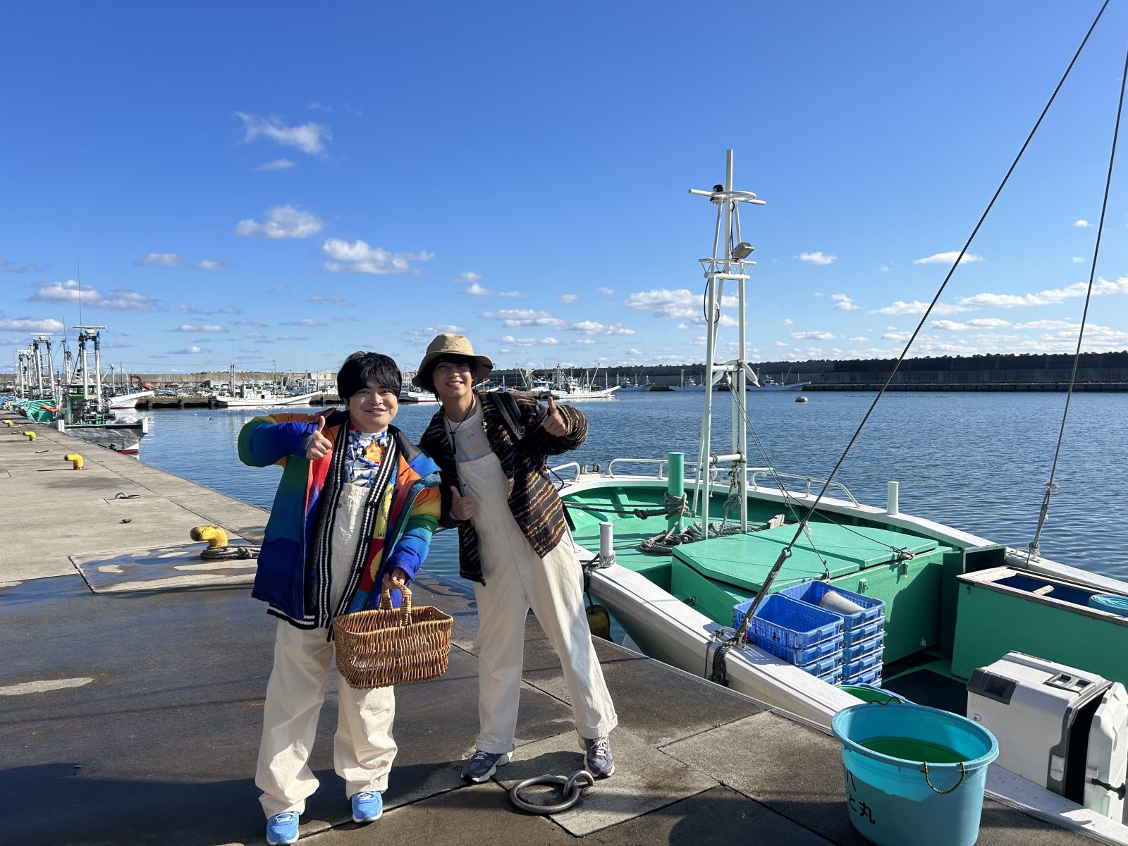 髙橋海人らの写真