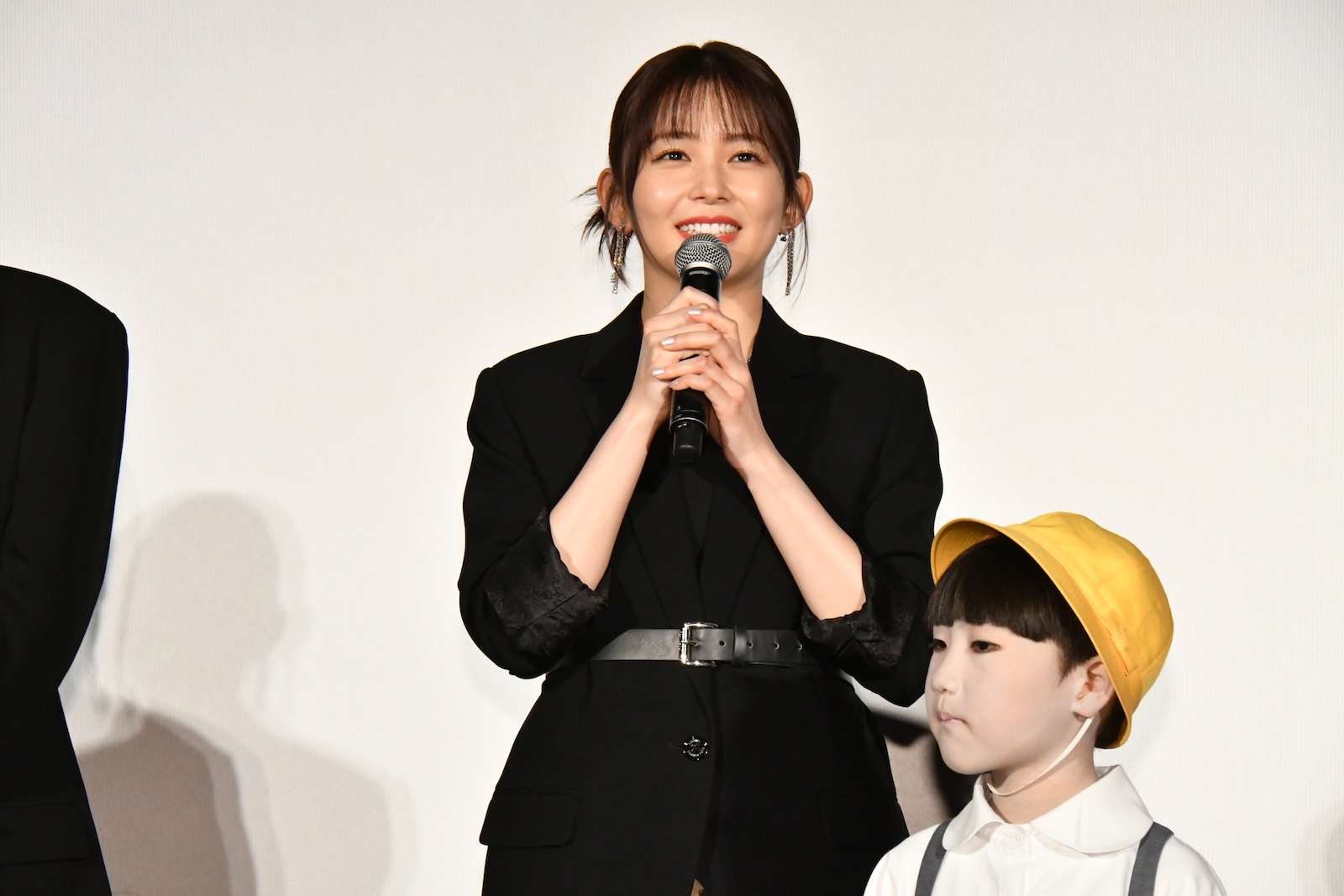 映画『見える子ちゃん』の完成披露イベントに出席した久間田琳加
