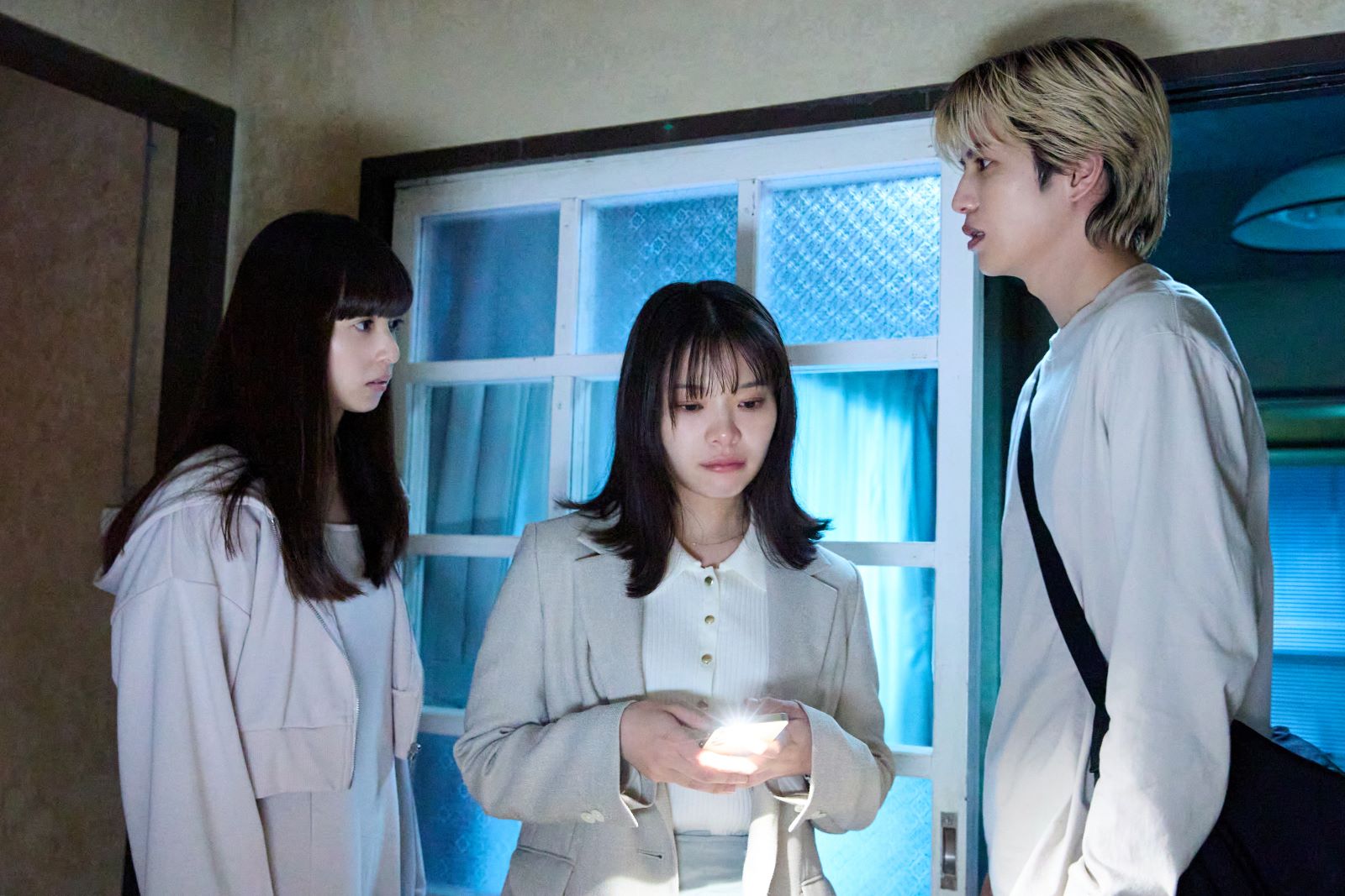 ドラマ『恋は闇』の場面写真