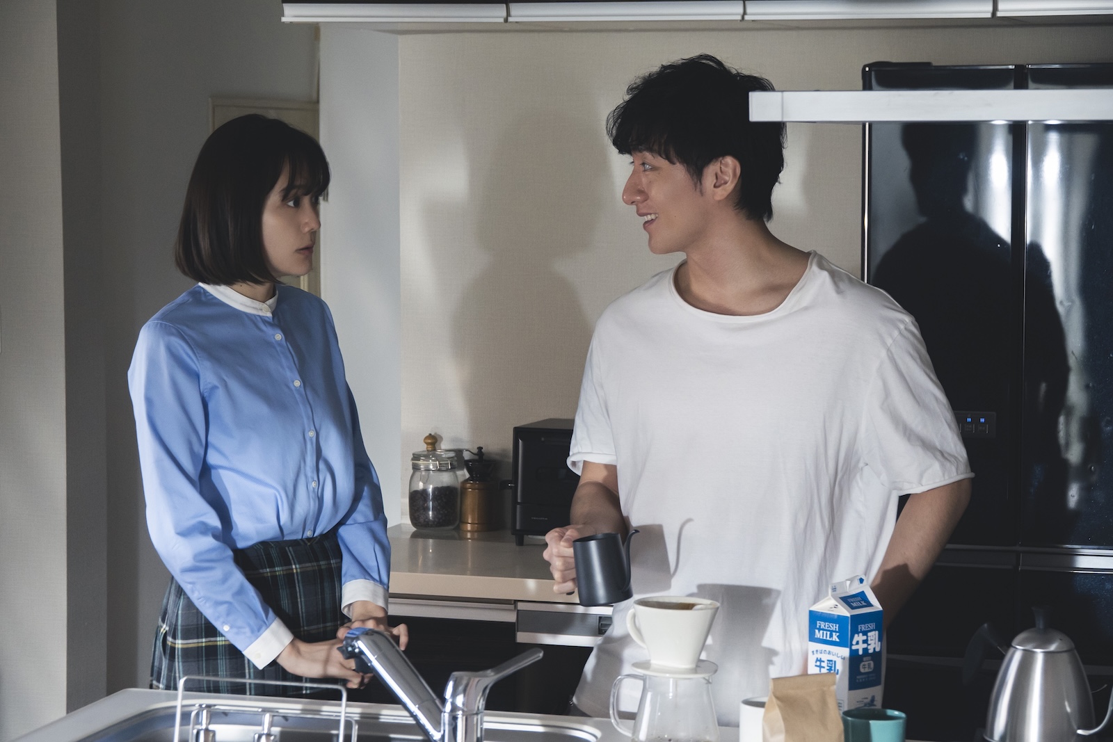 まき(松井愛莉)らの写真