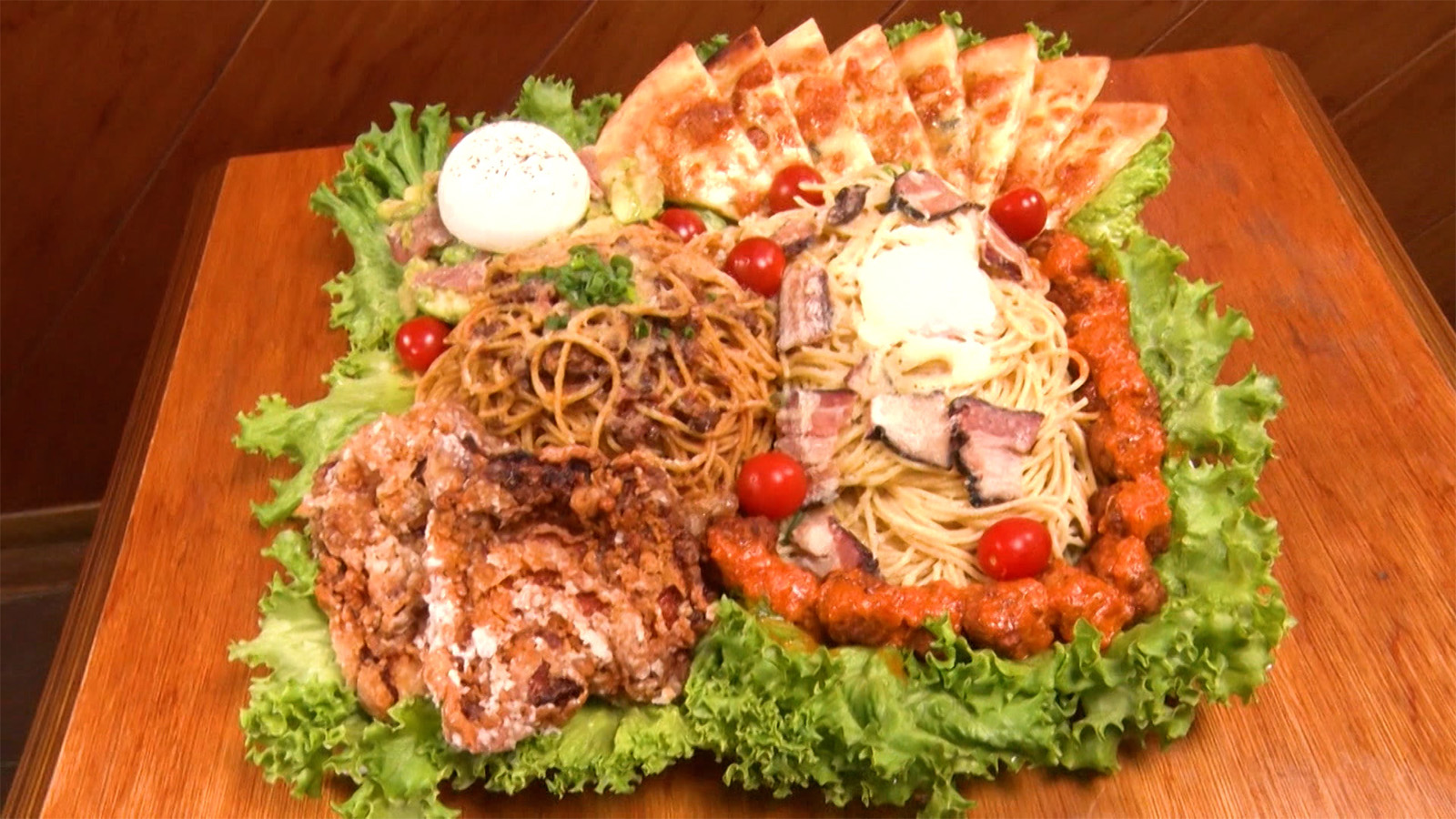 イタリアンパラダイス！ギガ盛りパスタプレート